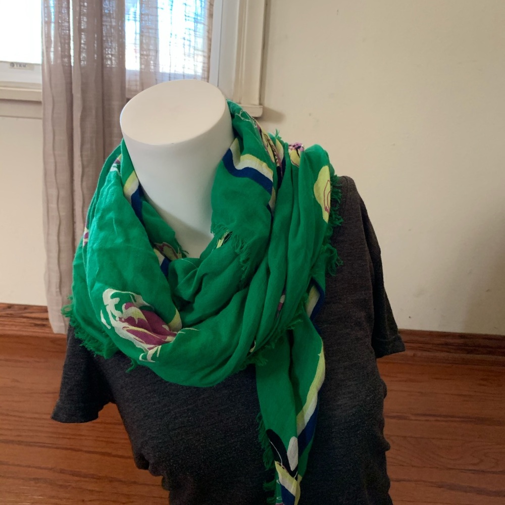 Lovely green print scarf.